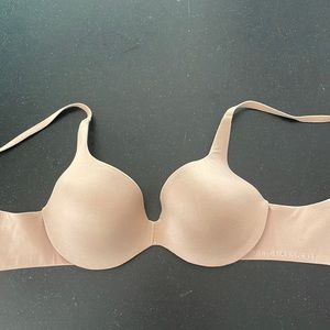 Victoria’s Secret Lined Demi bra 34B